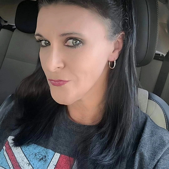 Meet your Posher, Priscilla Bulluck - Picture 6 of 6